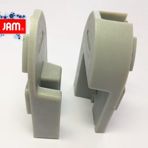 یراق آلات شیشه بالکن