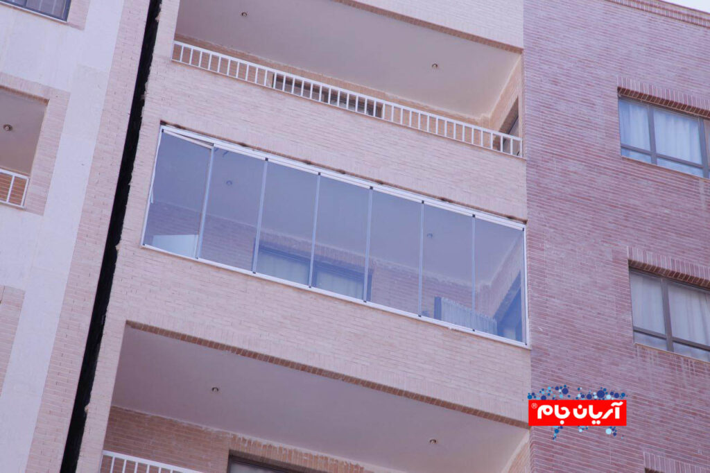 چگونه شیشه بالکن باعث جلوگیری از اتلاف انرژی می شود؟