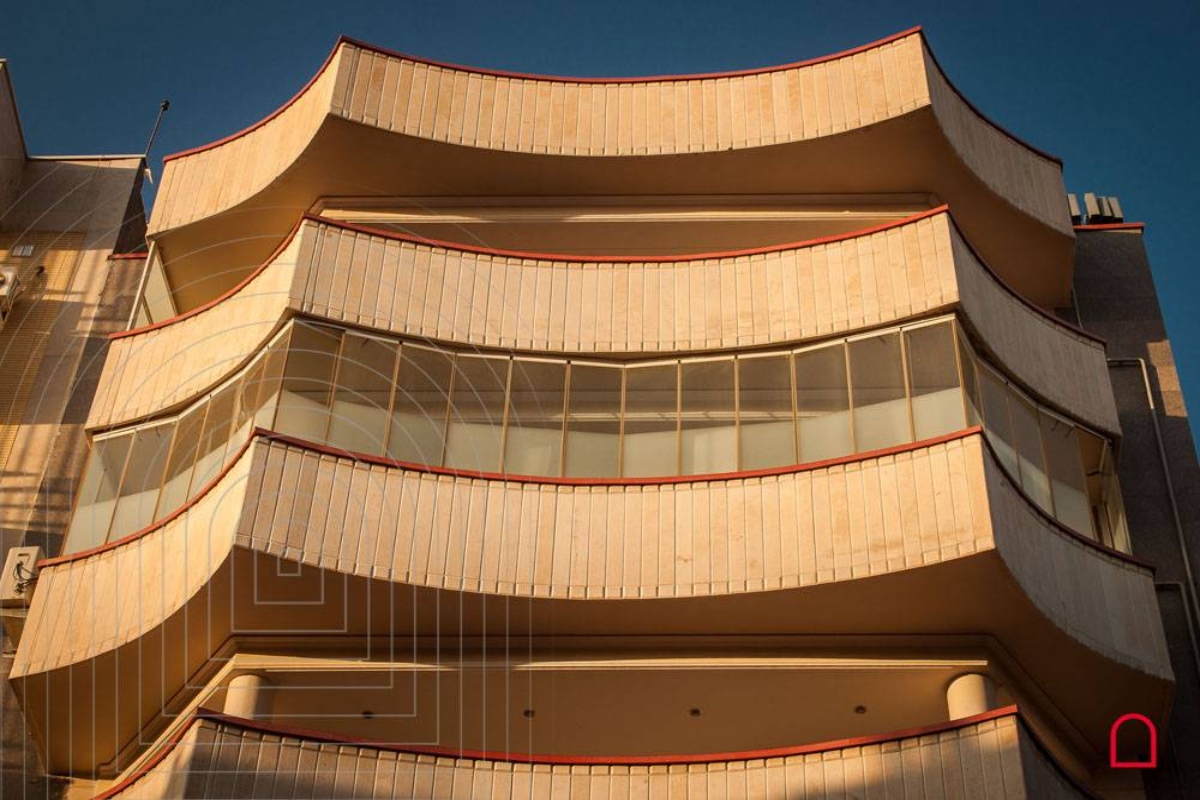 شیشه بالکن در تهران