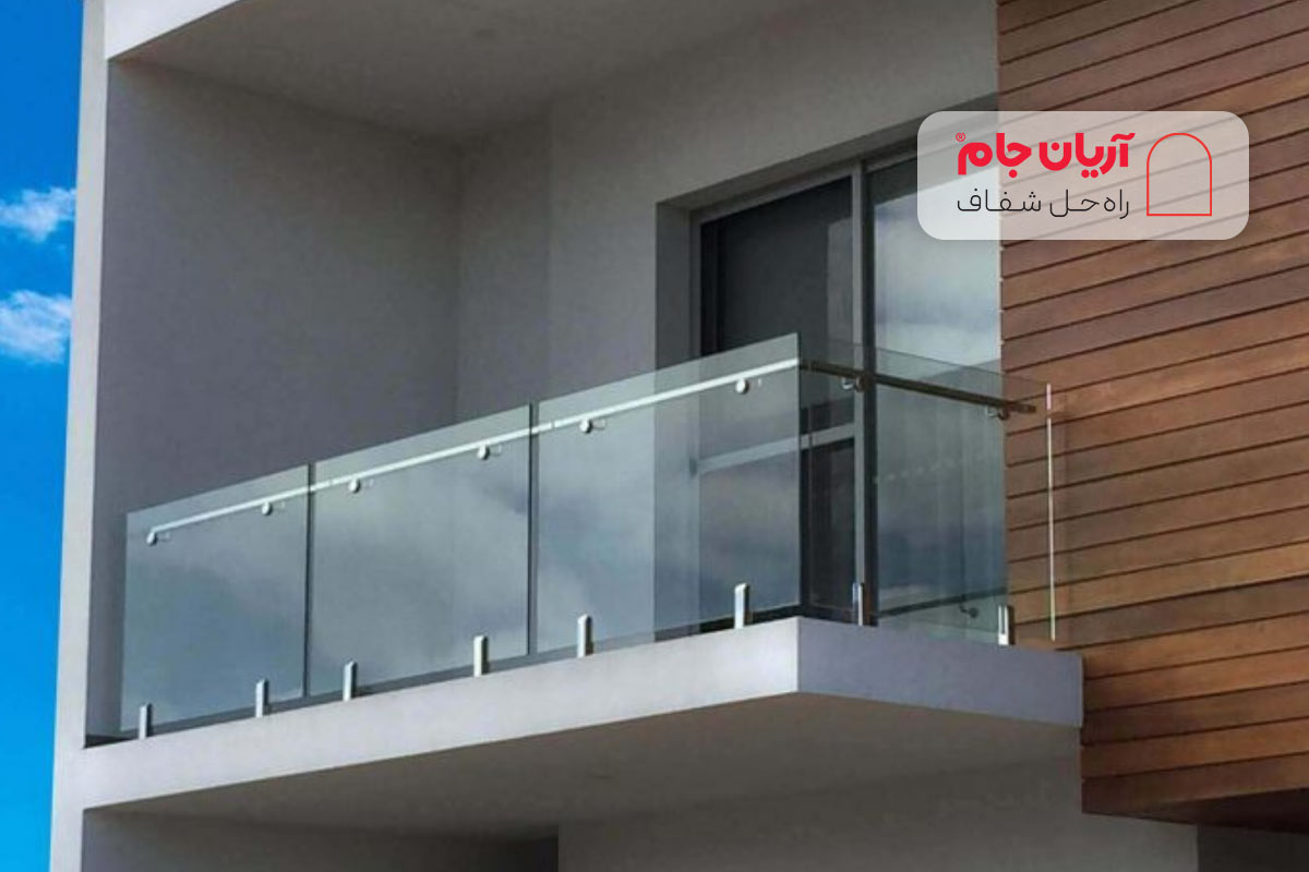 نصب نرده شیشه ای