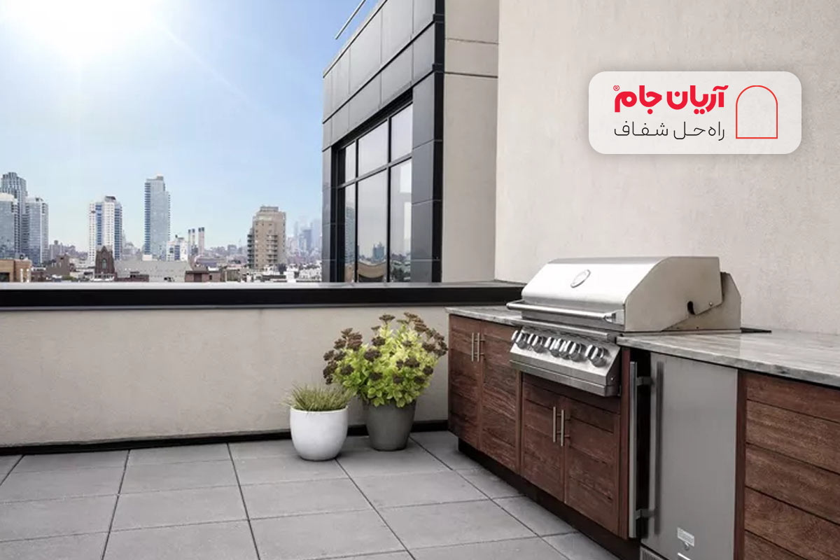 آشپزخانه در تراس کوچک